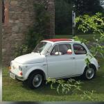 Fahrzeug Bild des Fahrers Schiller mit dem Fahrzeug Fiat 500