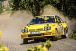 Fahrzeug Bild des Fahrers Schwarz mit dem Fahrzeug Opel Manta B 16V