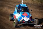 Fahrzeug Bild des Fahrers Hatton mit dem Fahrzeug Peters Autosport Crosskart