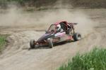 Fahrzeug Bild des Fahrers Hatton mit dem Fahrzeug Mandel Crosskart