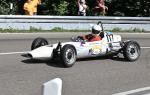 Fahrzeug Bild des Fahrers Heuschele mit dem Fahrzeug (Porsche )Race Craft Formel V