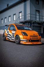 Fahrzeug Bild des Fahrers Seidel mit dem Fahrzeug Citroen C2