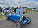 Fahrzeug Bild des Fahrers Weih mit dem Fahrzeug Bugatti  T35