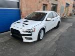Fahrzeug Bild des Fahrers Schwarz mit dem Fahrzeug Mitsubishi Lancer Evo
