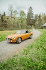 Fahrzeug Bild des Fahrers Holzmann mit dem Fahrzeug MG B GT