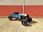 Fahrzeug Bild des Fahrers Robinson  mit dem Fahrzeug Ford T-Roadster