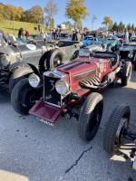 Fahrzeug Bild des Fahrers Hartmann mit dem Fahrzeug Jowett Ulster