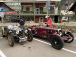 Fahrzeug Bild des Fahrers Hanfstängl mit dem Fahrzeug Triumph Gloria