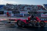 Fahrzeug Bild des Fahrers Jäger mit dem Fahrzeug  Top Fuel Harley
