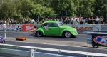 Fahrzeug Bild des Fahrers Jongen mit dem Fahrzeug  VW Beetle