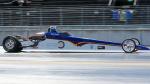 Fahrzeug Bild des Fahrers Sattler mit dem Fahrzeug  Frame Works Dragster