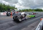Fahrzeug Bild des Fahrers Visser mit dem Fahrzeug Dragster