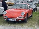 Fahrzeug Bild des Fahrers Kretschmer mit dem Fahrzeug Porsche 912