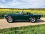Fahrzeug Bild des Fahrers Enderle mit dem Fahrzeug Triumph TR250