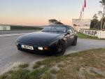 Fahrzeug Bild des Fahrers Rolls mit dem Fahrzeug Porsche 944