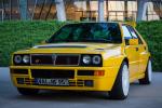 Fahrzeug Bild des Fahrers Schwarz mit dem Fahrzeug Lancia Delta Integrale Evo 2