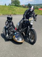 Fahrzeug Bild des Fahrers Niedrig mit dem Fahrzeug BMW R50/2