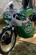 Fahrzeug Bild des Fahrers Stock mit dem Fahrzeug Benelli 250 C