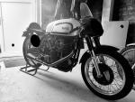 Fahrzeug Bild des Fahrers Neumeyer mit dem Fahrzeug Norton M30 Manx